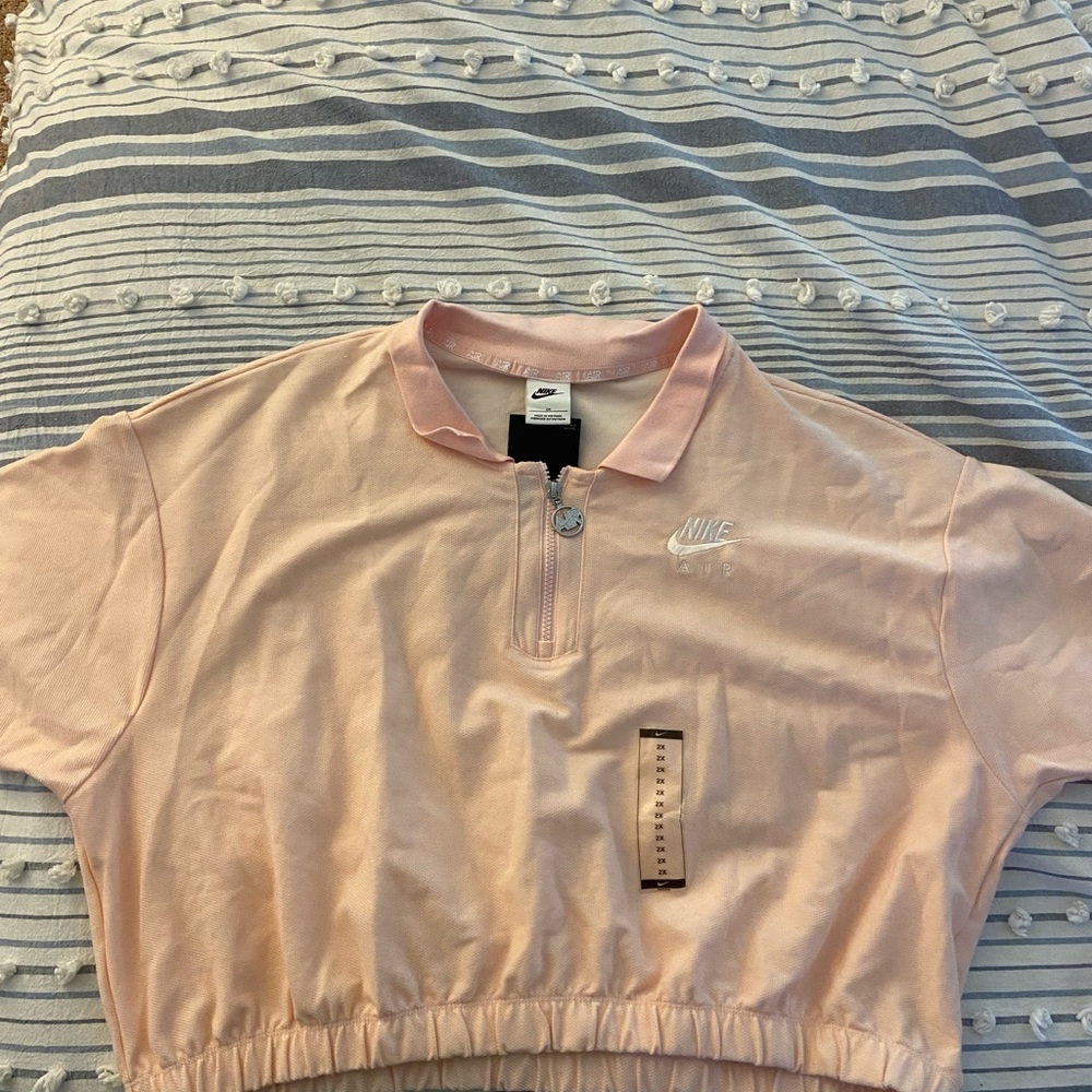 Nike Women's Light Pink Crop Top